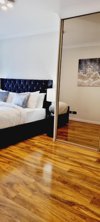 Double King Suite, Canary Wharf Waterfront London Exterior foto
